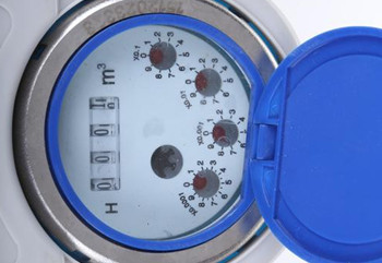 光電(diàn)直讀遠傳(chuan)水表的類(lei)型和特點(dian)