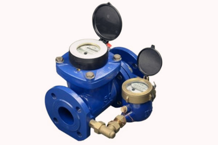 活塞式水(shui)表的型号(hào)選擇和使(shi)用方法